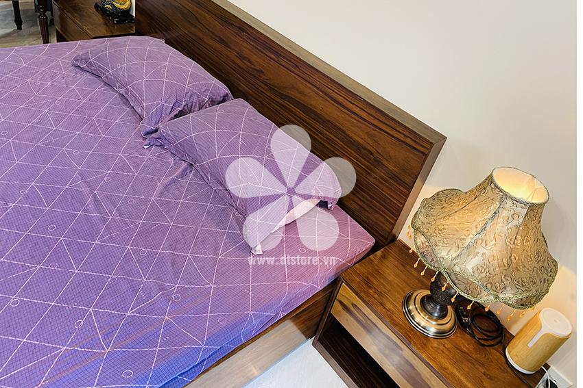 Giường ngủ DTGIN01 - Mẫu giường với thiết kế đơn giản phong cách hiện đại cùng màu sắc ấn tượng cho nội thất sang trọng chính là điểm nhấn cho gu thẩm mỹ đam mê gỗ trong ngh...