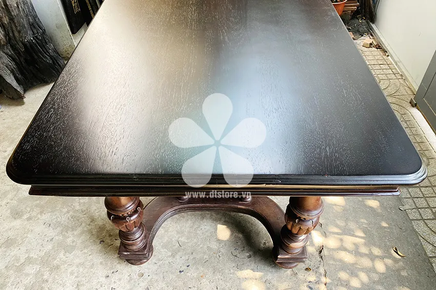 Vintage c-shaped table DTBAX01 - Description The vintage table with the folk name C-shaped table, this was a popular type of table at that time, beautifully painted with aesthetic... - Image 6