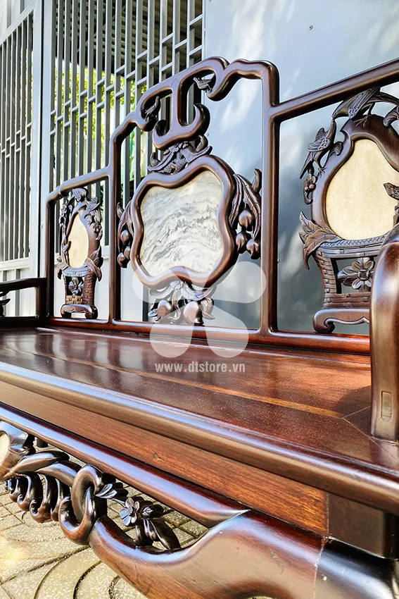 Vintage chair DTGHX10 - Description A very ancient Chinese chair made of rosewood combined with sapwood. The fabric on the bottom of the chair is very rare and the special... - Image 4