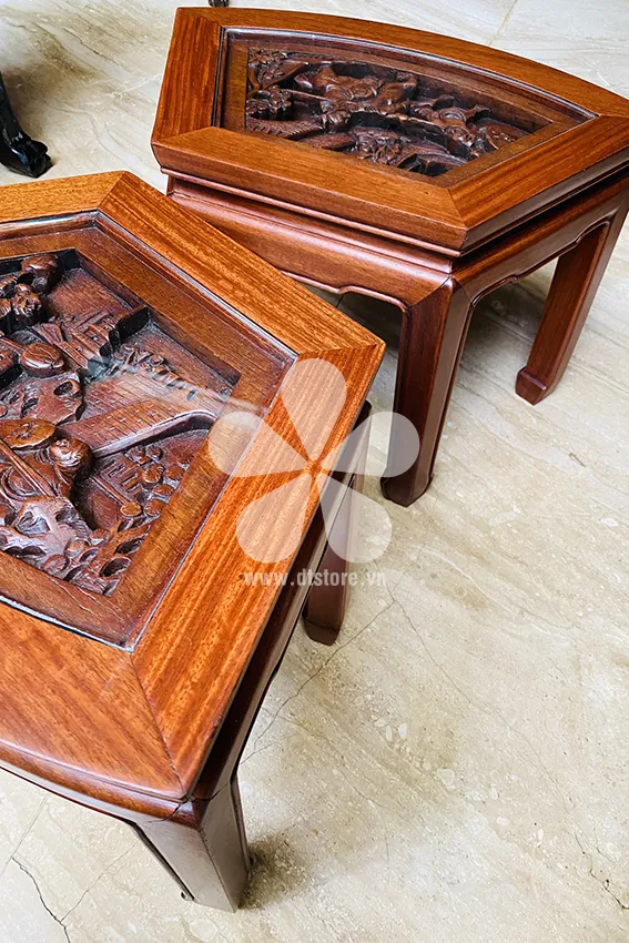 Vintage wooden pedestal DTDGX02 - Description A pair of chiseled paintings in the shape of a stool made of Huong wood is an artistic decoration expressed through the sophistication of... - Image 4